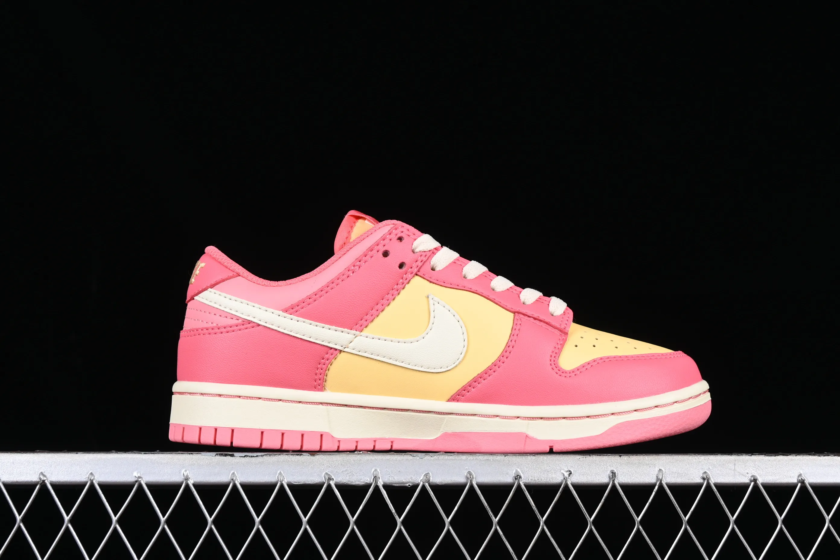 All categories Nk SB Dunk series Nk SB Dunk Low low-top sneakers Nk Dunk Low "Rose Orange" strawberry milkshake pink orange SB low-top retro trendy non-slip low-top sneakers DH9765-200